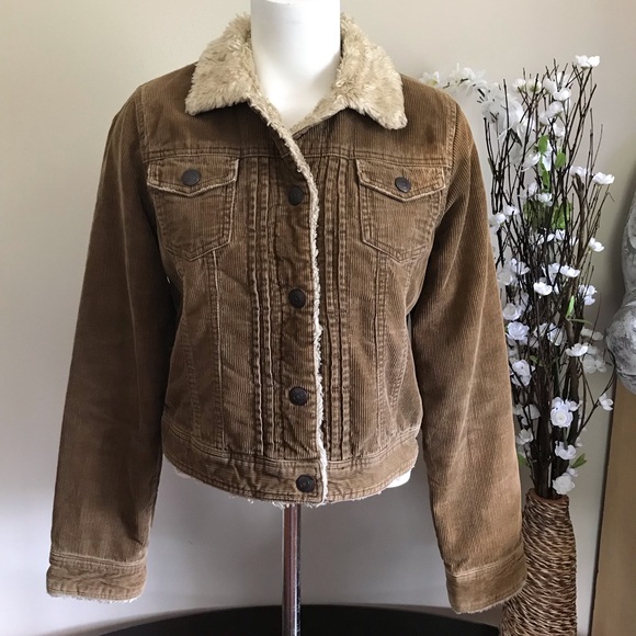 Abercrombie & Fitch Jackets & Blazers - Abercrombie & Fitch Women’s Tan Jacket Sz M Junior